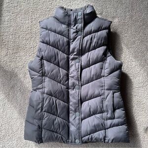 GAP Factory Puffer Vest Size Small